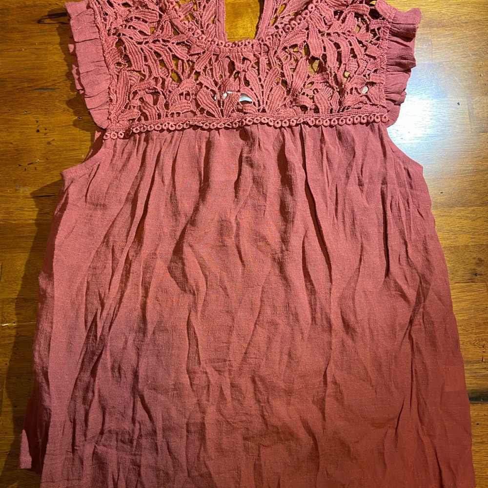 Women’s Blouse